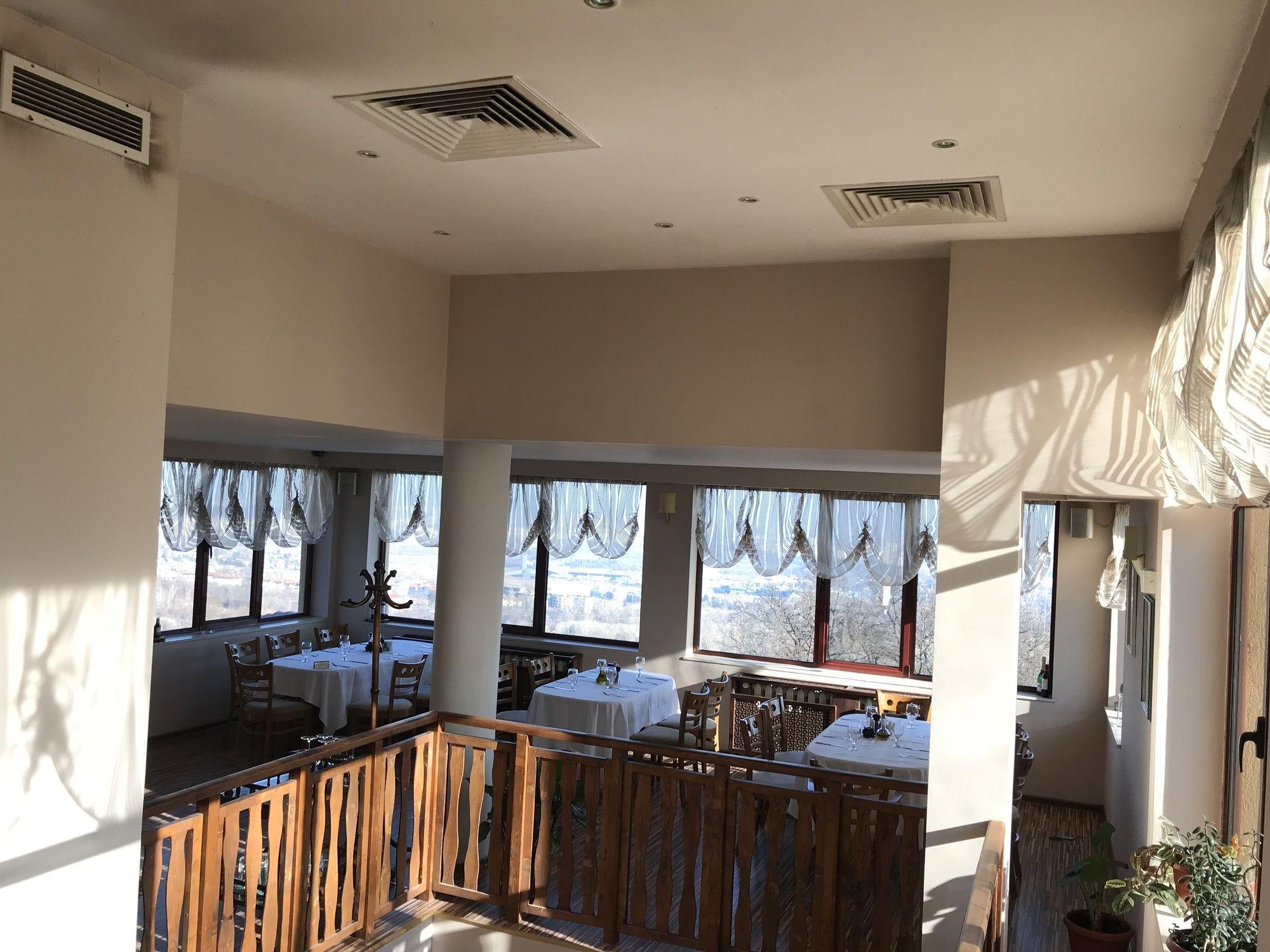 Hotel - Restaurant Chairite Sofia Zewnętrze zdjęcie